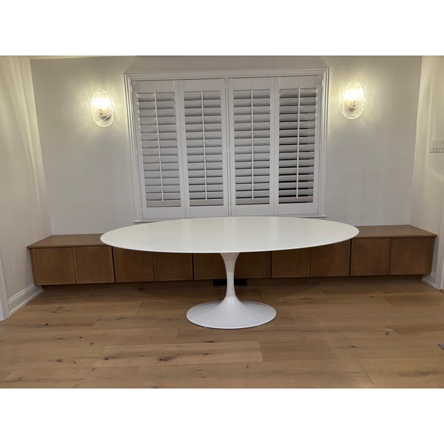Eero Saarinen Rove Concepts Attributed Tulip Lacquer Oval 78” Dining Table For Sale - Image 4 of 9