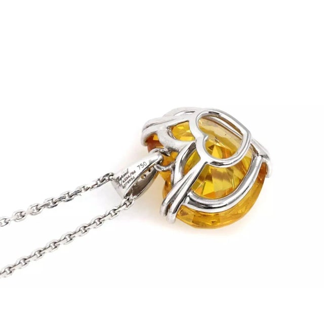 Late 20th Century Chopard Happy Diamond Yellow Crystal Heart 18k White Gold Pendant Necklace For Sale - Image 5 of 7