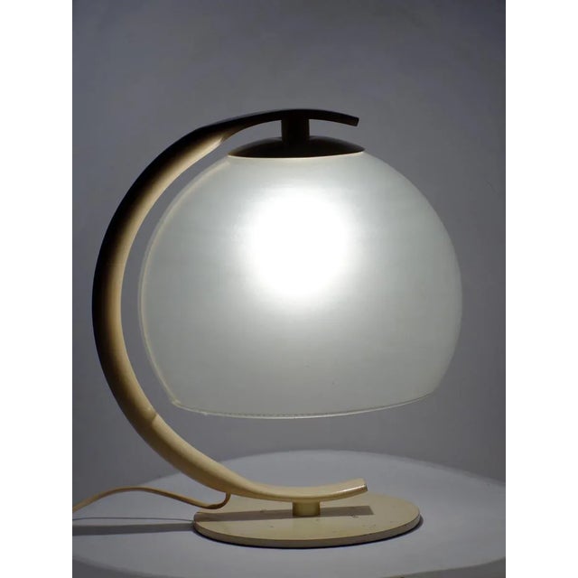Italian Metal & Frosted Glass Table Lamp, 1960s For Sale - Image 9 of 10