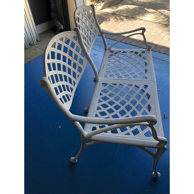 Contemporary 1990s White Metal Outdoor Bench Reduced For Sale - Image 3 of 3
