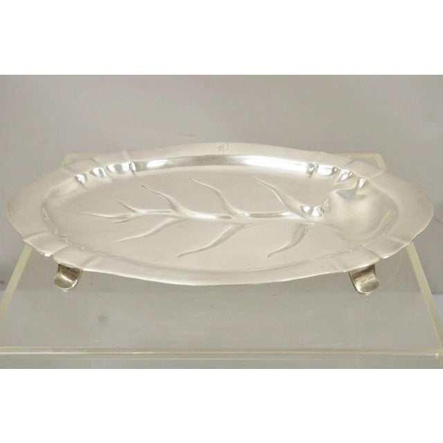 Vintage Reed & Barton Chesterfield Silver Plated Meat Cutlery Serving Platter Tray. Item features "B" monogram to rim,...