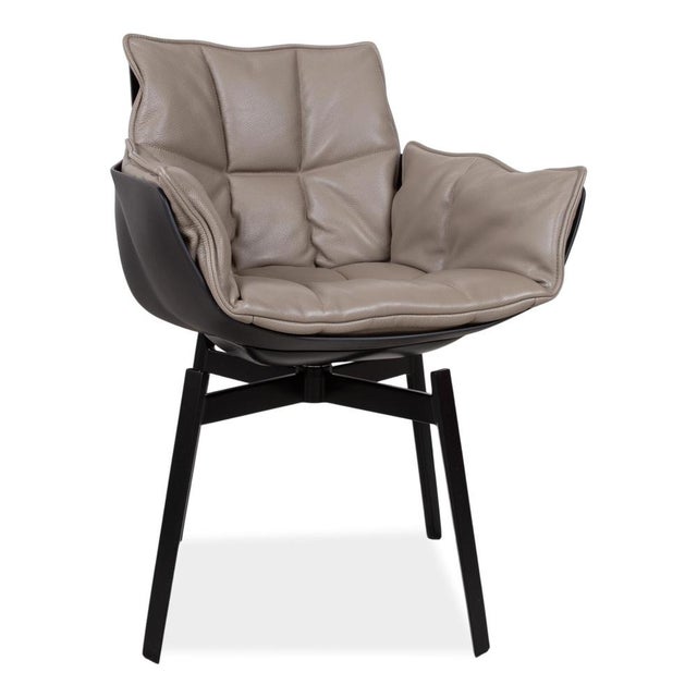 Modern Husk Leather Chairs from B&B Italia, Set of 4 For Sale - Image 3 of 17