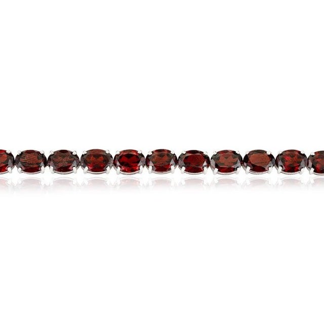 Contemporary 25.15 Ct Oval Cut Garnet Bracelet in 925 Silver Gift for Mom For Sale - Image 3 of 13