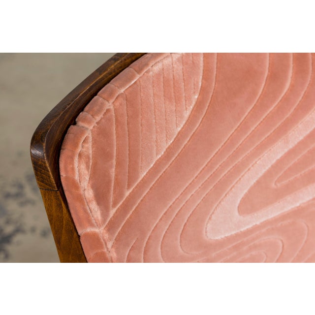 1940s French Parisian Art Deco Oak Dining Chairs in Blush Velvet - Set of 6 For Sale In New York - Image 6 of 18