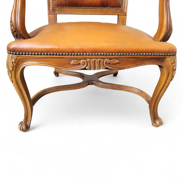 1920s French Louis XV Style Carved Walnut and Patinated Leather Armchair, 1920s For Sale - Image 5 of 18