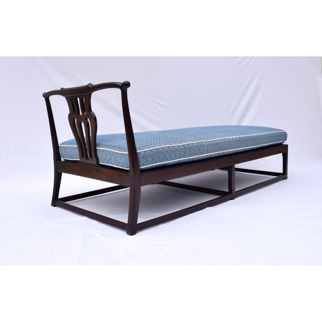 Chippendale Mahogany Daybed With Custom Upholstery, 20th Century For Sale In Philadelphia - Image 6 of 14