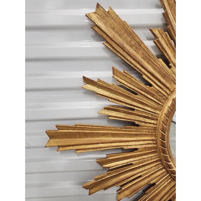 Vintage Giltwood Italian Sunburst Mirror For Sale In New York - Image 6 of 14