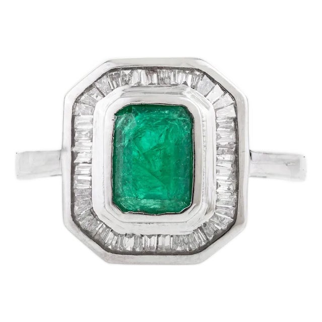 VRJewels Emerald Cut Emerald & Baguette Diamond Halo Ring Size 5.5 in 14k White Gold For Sale