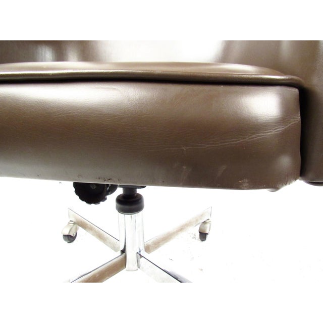 Mid-Century Modern 1970s Vintage Swivel Desk Chair by Jansko For Sale - Image 3 of 12