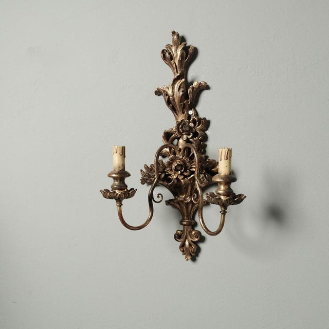 Baroque Sconces in Gilded Wood, 1960s, Set of 2 For Sale - Image 6 of 18