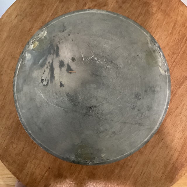 Vintage Chinoiserie Palm Beach Style Pewter W/Brass Overlay Ornamentation Jardiniere Hong Kong For Sale - Image 11 of 12