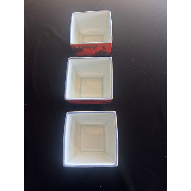 Bold Antique Japanese Kinran-De Porcelain Bowls, Red & Gold Square Dishes, Set of Three For Sale - Image 18 of 18