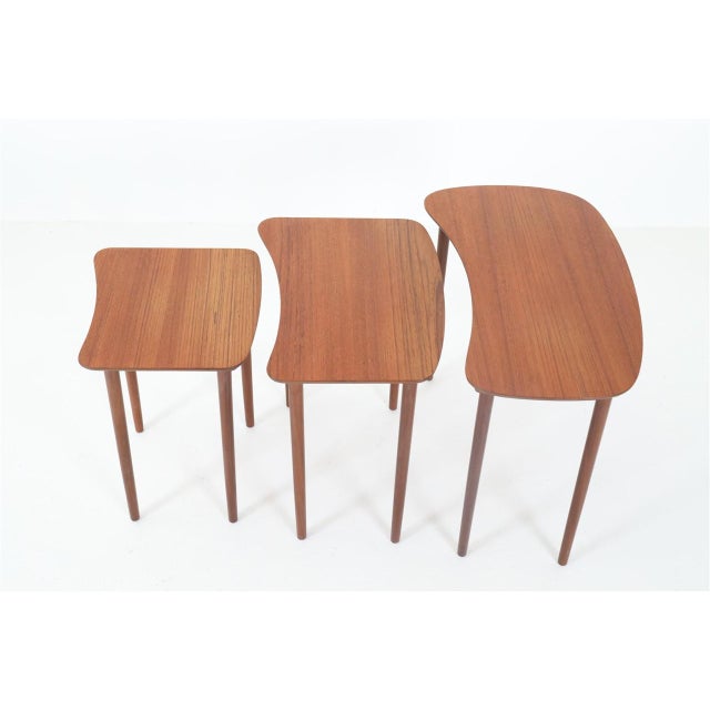 Danish Asymmetrical Teak Nesting Tables, 1960s, Set of 3 For Sale - Image 11 of 16