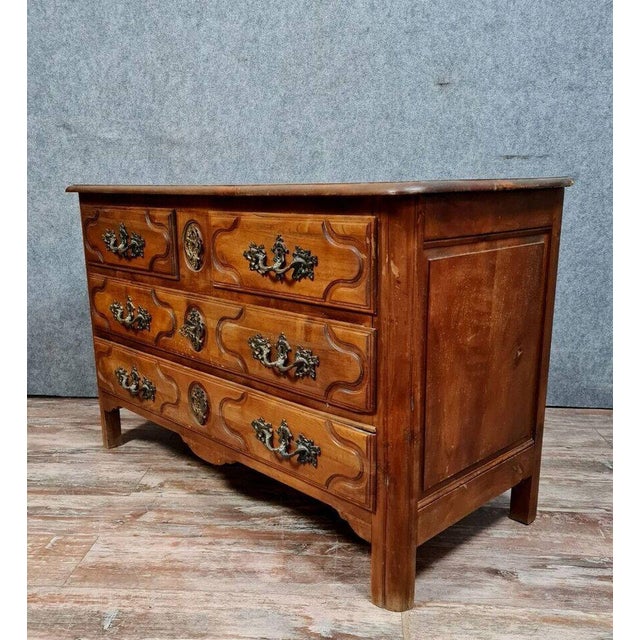 Louis XV Style Crossbow-Shaped Chest of Drawers in Cherry Wood, 1900s For Sale - Image 4 of 7