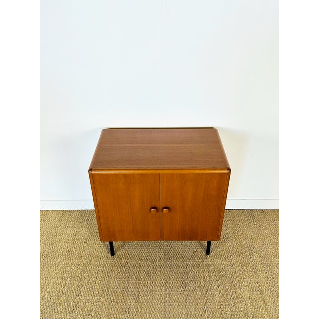 Scandinavian Teak Sideboard, 1960s For Sale - Image 4 of 15