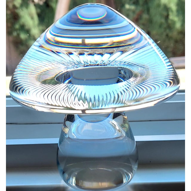 Contemporary Vintage 1989 Japanese Hoya Crystal Mushroom Paperweight For Sale - Image 3 of 12