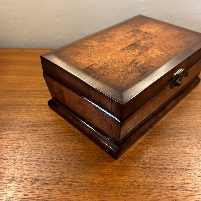 Late 20th Century Medium Wooden Chess Storage Box For Sale - Image 5 of 8