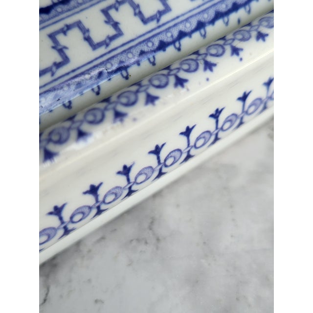 1920s Antique F&b Thorn Blue & White Ceramic Toothbrush Box For Sale - Image 5 of 11