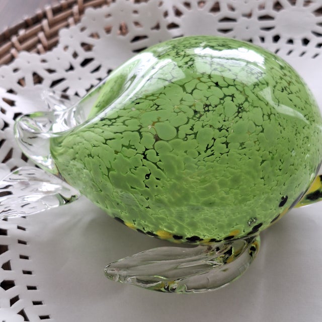 Late 20th Century Art Glass Large Turtle Figurine Paper Weight For Sale - Image 9 of 11