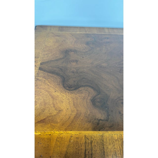 English Antique English George III Burl Walnut Chest of Drawers With Inlaid Concave Sunburst - Nautica Star and Two Secret Drawer For Sale - Image 3 of 9