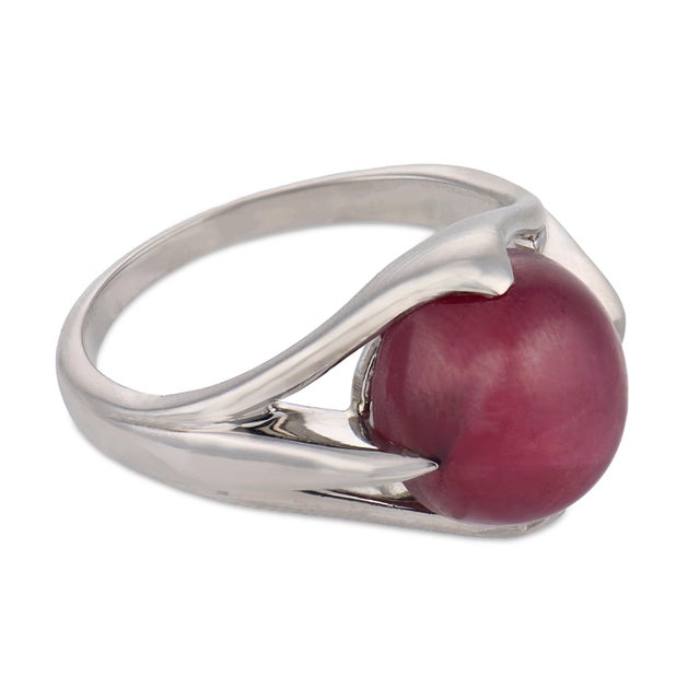 1930s Art Deco 6.10 Carat Cabochon Ruby Platinum Ring, Size 5 For Sale - Image 4 of 6