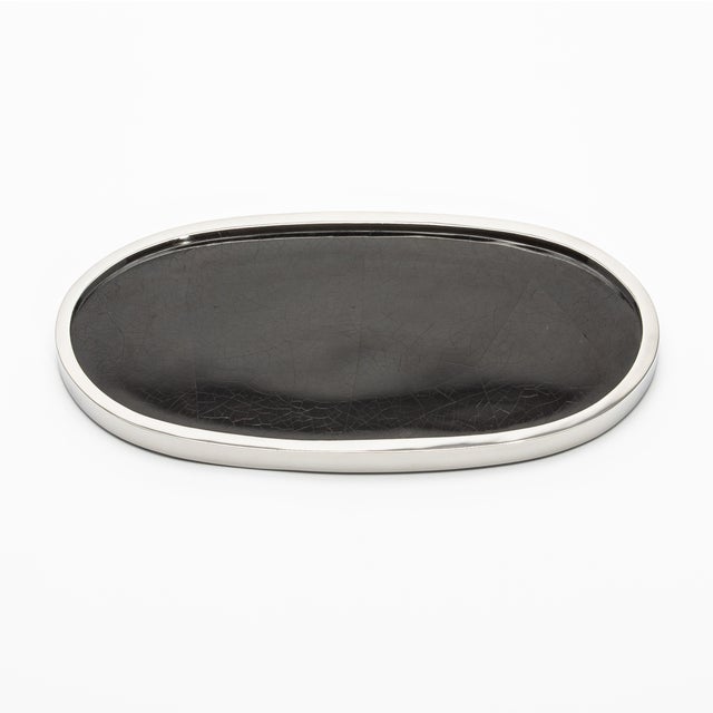 2020s Oval Tray in Pen Shell With Polished Stainless Steel by Kifu Paris For Sale - Image 5 of 8