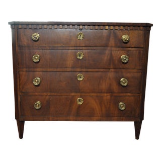 19th Century Gustavian Commode in Walnut For Sale