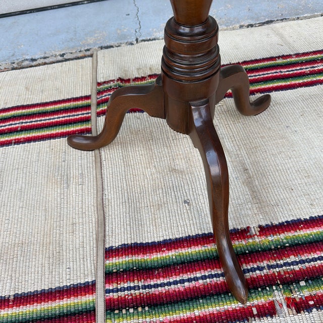 Early 19th Century Antique Connecticut Federal Cherrywood Inlaid Snake Leg Candlestand, Circa 1800–1820 For Sale - Image 5 of 12