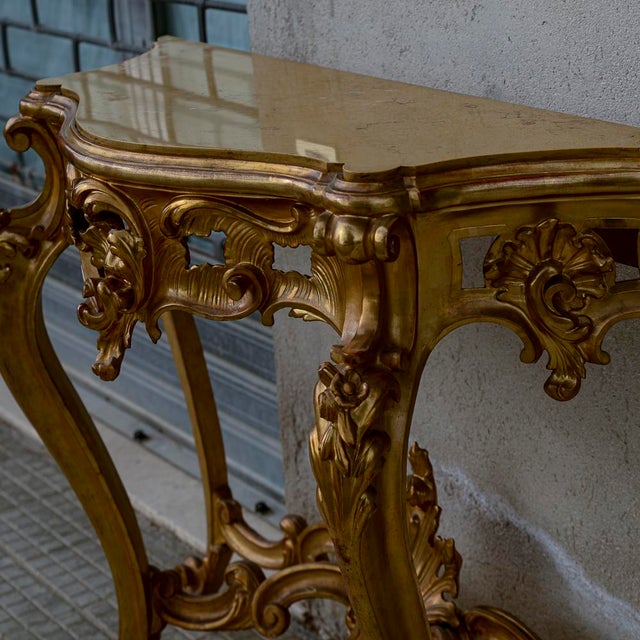 Console Table in Carved and Gilded Wood For Sale - Image 10 of 18