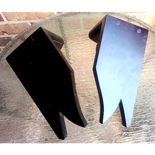 Mid-Century Modern Vintage Carved Wood Pineapple Bookends - A Pair For Sale - Image 3 of 5