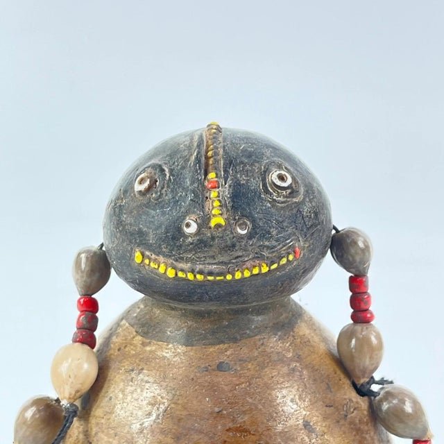 Early 20th Century Early 20th Century Tikar Clay House God 5inch Cameroon For Sale - Image 5 of 8