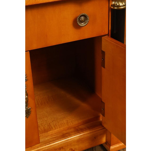 Thomasville Pair Of Grand Classics Biedermeier Style Maple Nightstands For Sale In Philadelphia - Image 6 of 18