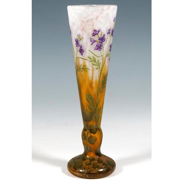 Art Nouveau Cameo Vase by Julienne Des Dames for Daum Nancy, France, 1910 For Sale - Image 4 of 9