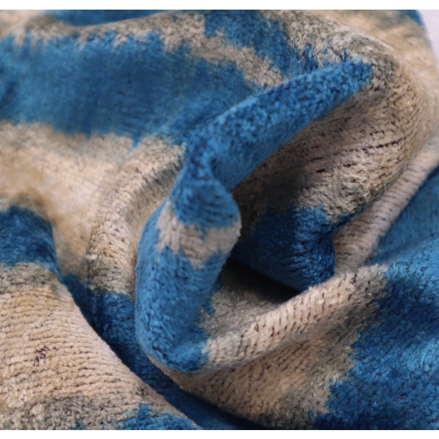 Mid-Century Modern Contemporary Blue Color Velvet Throw Pillow & Down Insert For Sale - Image 3 of 8