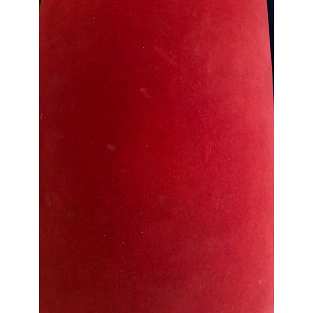 Unique Scroll-End Red Velvet Chaise Lounge in the Style of Bretz Mammut Recamiere For Sale - Image 9 of 10