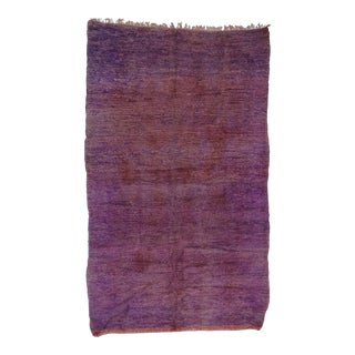 Vintage Purple Beni Mrirt Moroccan Rug - 06'07 X 10'07 For Sale