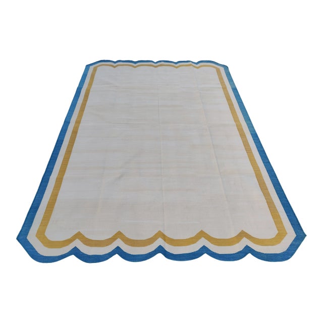 Handmade Cotton Vegetable Dyed Scalloped Edge Rug Light Yellow With Yellow and Teal Blue Border - 9'x12' For Sale