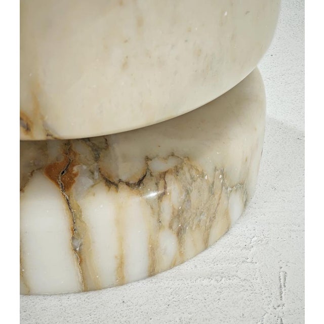 Light Yellow Mid-Century Modern Calacatta Marble Pocket Emptier Vase by Angelo Mangiarotti, Italy, 1968 For Sale - Image 8 of 13