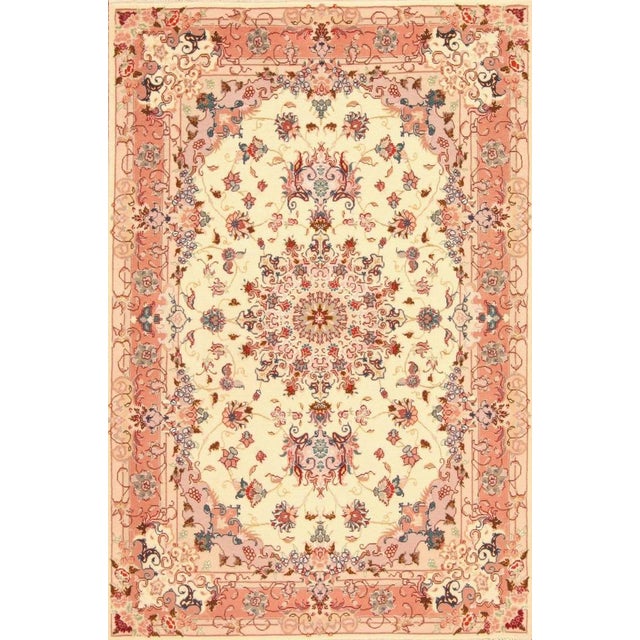 Middle Eastern Rug in Wool For Sale - Image 11 of 11