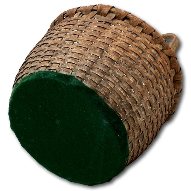 Antique Late 1800s American Heavy Gauge Hand Woven Ash Splint Utility Basket - Great Original Aged Patina For Sale - Image 11 of 12