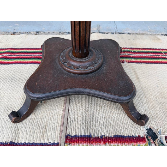 A Very Nice Quartersawn Antique American Oak Pedestal or Side Table, Circa 1890's For Sale - Image 9 of 12