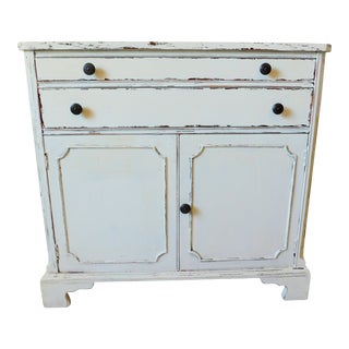 Antique White Furniture Co. Painted Solid Mahogany Wood White Sideboard Buffet For Sale