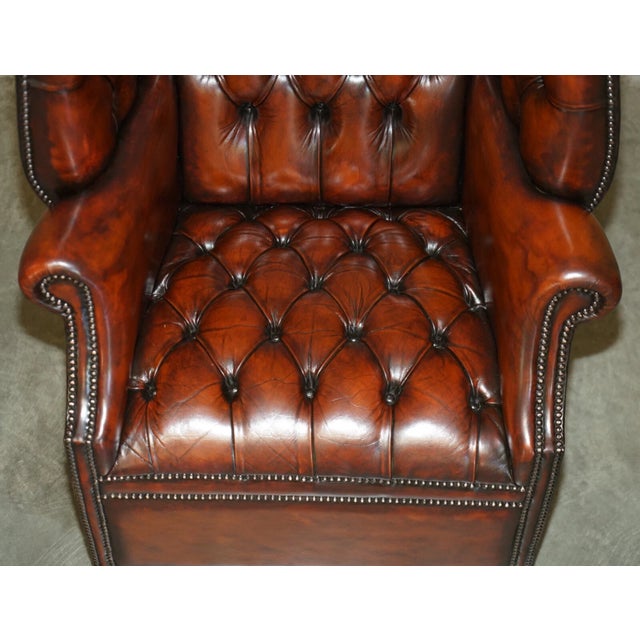 Animal Skin Late 20th Century Fully Restored Hand-Dyed Cigar Brown Leather Chesterfield Tufted Porters Armchair For Sale - Image 7 of 13