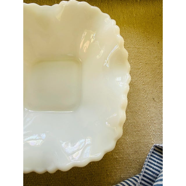 1960s MCM Hazel Atlas Diamond Cut Ruffled Milk Glass Bowls 6.25 Inch Vintage Scalloped Dessert Bowls - Set of 6 For Sale - Image 9 of 11