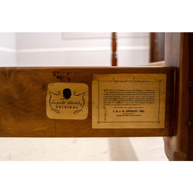 L&jg Stickley Cherry California King Chippendale Style Poster Bed For Sale - Image 16 of 16