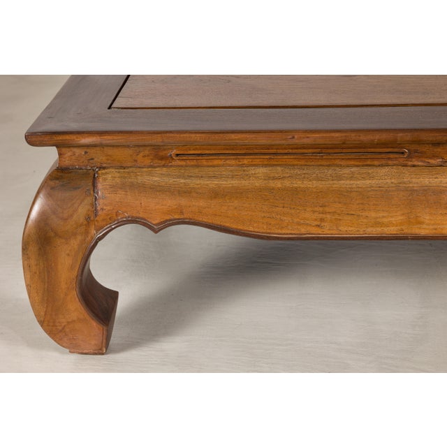 Vintage Chinese Low Kang Two-Tone Elm Coffee Table with Curved Legs For Sale - Image 16 of 18