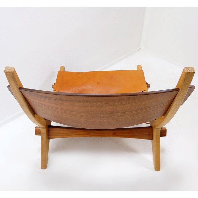 Vintage Scandinavian Style Lounge Chair in Wood and Leather For Sale - Image 14 of 16