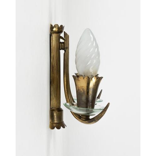 1950s Mid-Century Sconces in Brass and Glass in the style of Gio Ponti, Italy, 1950s For Sale - Image 5 of 17
