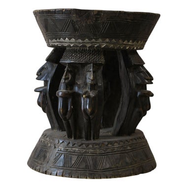 Vintage Baule Wood Side Table For Sale