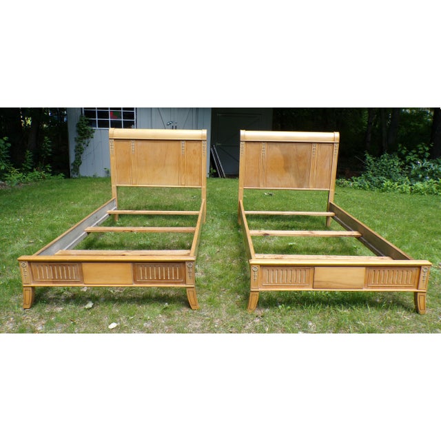 Vintage Pair 1920's Neoclassical Adams Style Twin Beds For Sale - Image 9 of 16